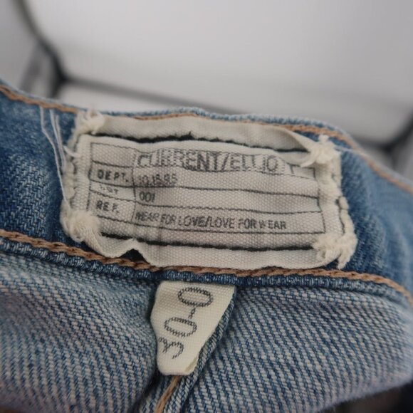 Current/Elliott Straight Leg Distressed Jeans Size 30 - Picture 2 of 9